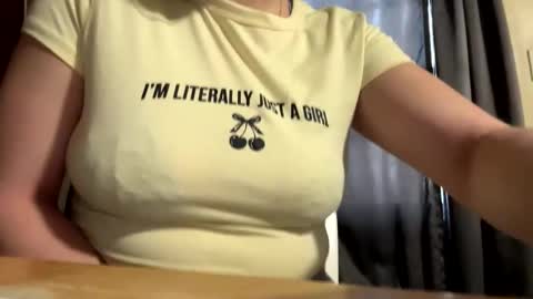 dabqueen_1994 online show from March 28, 12:16 pm