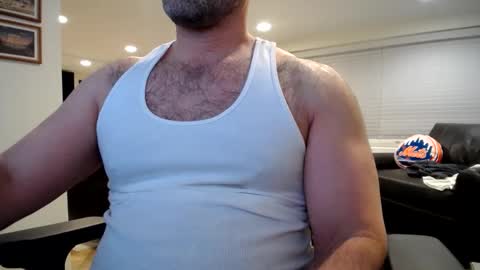 Snapshot of dad_ric chatting on January 13, 11:52 am dad_ric online show from January 13, 11:52 am