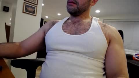 Snapshot of dad_ric chatting on February 1, 11:27 pm dad_ric online show from February 1, 11:27 pm