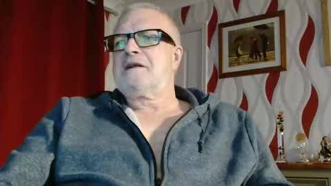 Snapshot of daddiescockforyou chatting on April 30, 8:04 pm Brian ... online show from April 30, 8:04 pm