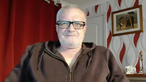 Snapshot of daddiescockforyou chatting on May 6, 8:03 pm Brian ... online show from May 6, 8:03 pm