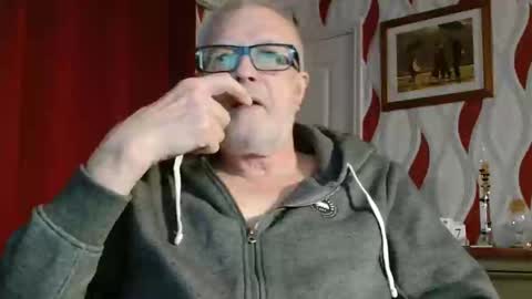 Snapshot of daddiescockforyou chatting on May 7, 8:03 pm Brian ... online show from May 7, 8:03 pm