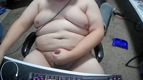 Snapshot of daddyaaronxl chatting on October 27, 3:27 pm daddyaaronxl online show from October 27, 3:27 pm