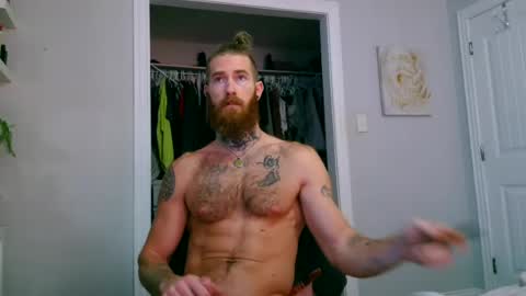 Snapshot of daddyafterdark1 chatting on July 8, 2:21 pm daddyafterdark1 online show from July 8, 2:21 pm