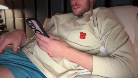 Snapshot of daddydoesit69 chatting on January 10, 6:49 pm Leo online show from January 10, 6:49 pm