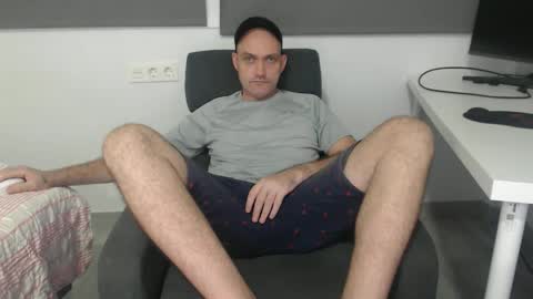 Snapshot of daddyharveyrush chatting on October 2, 2:29 am Daddy Rush online show from October 2, 2:29 am