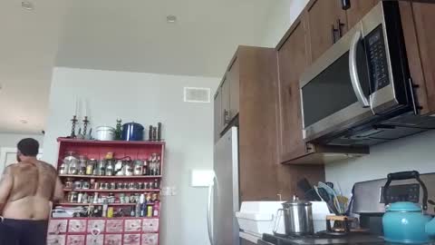 daddyj1983 online show from May 18, 8:14 pm