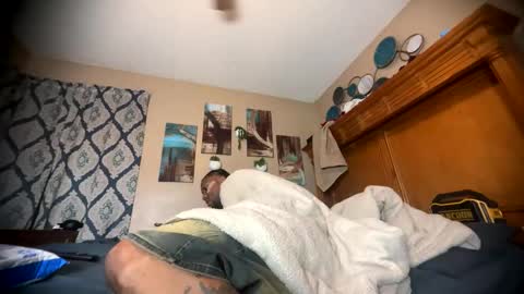 sexy tatted king bbc online show from May 6, 4:30 am