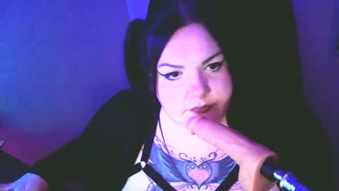 Snapshot of daddyslilcumslxt chatting on October 27, 2:26 am daddyslilcumslxt online show from October 27, 2:26 am