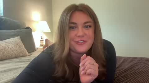 Snapshot of daddyslittlegirl12 chatting on July 8, 5:39 pm Jaime online show from July 8, 5:39 pm