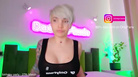 daddyspixxie online show from March 10, 10:20 am