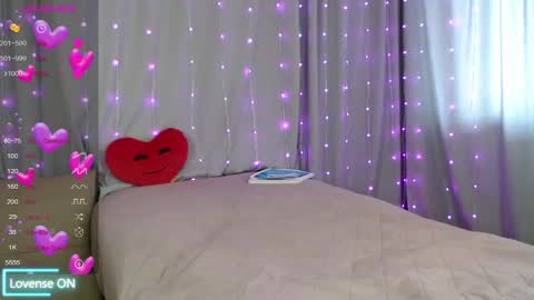daddyssluttygirl_2001 online show from April 23, 6:36 am