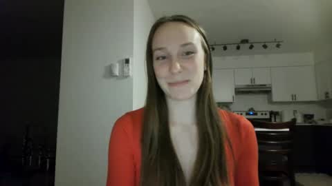 Snapshot of daddysssgoodgirl chatting on October 1, 5:02 am daddys good girl online show from October 1, 5:02 am