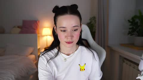 Snapshot of daddystrouble chatting on January 21, 2:22 am Daddys Trouble online show from January 21, 2:22 am