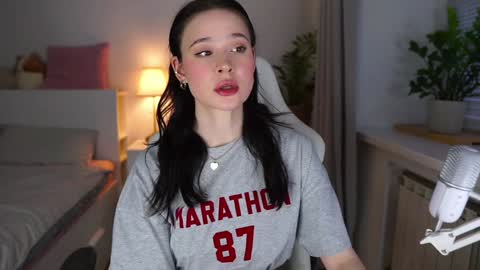 Snapshot of daddystrouble chatting on January 30, 2:49 am Daddys Trouble online show from January 30, 2:49 am