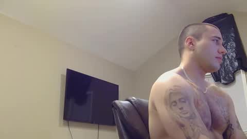 Snapshot of daddywassuppp4 chatting on September 27, 3:00 am Jon online show from September 27, 3:00 am