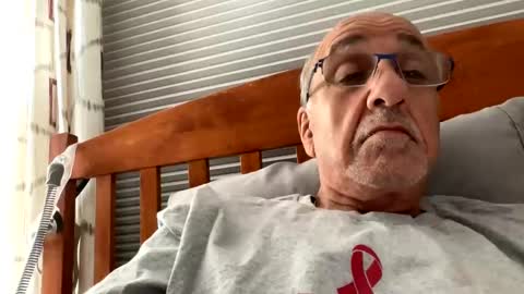 Snapshot of daddyweis chatting on September 22, 2:02 am daddyweis online show from September 22, 2:02 am