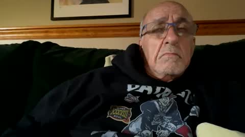 daddyweis online show from October 25, 8:36 pm