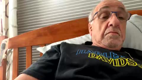 daddyweis online show from May 5, 1:35 am