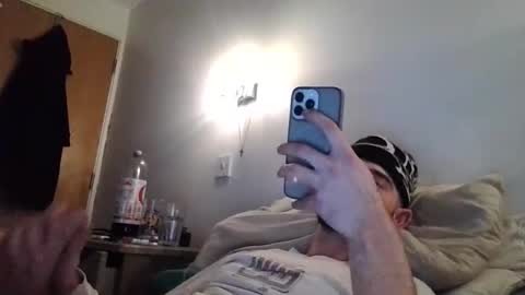 Snapshot of daddyyyd420 chatting on February 14, 4:20 am daddy dyl online show from February 14, 4:20 am