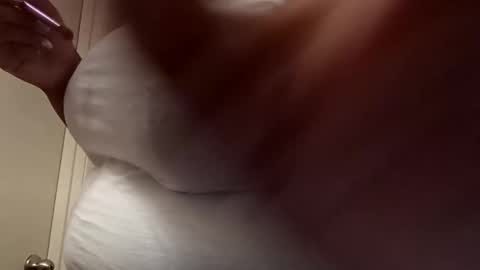 DadeesQTPie online show from January 8, 8:33 pm