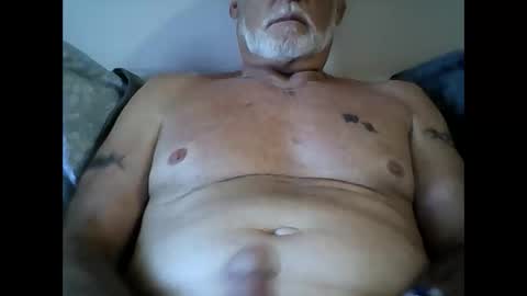 Snapshot of dadhmalone chatting on March 13, 5:08 pm dadhmalone online show from March 13, 5:08 pm