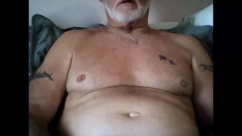 Snapshot of dadhmalone chatting on March 27, 3:56 pm dadhmalone online show from March 27, 3:56 pm