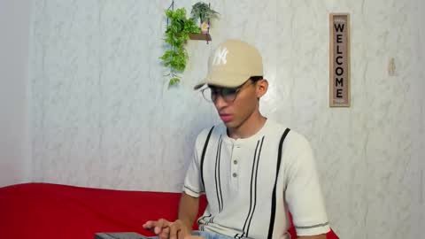 Snapshot of dady_show69 chatting on February 12, 12:00 pm ALLAN online show from February 12, 12:00 pm