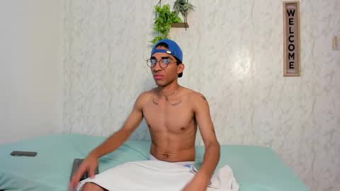 Snapshot of dady_show69 chatting on March 5, 11:39 am ALLAN online show from March 5, 11:39 am