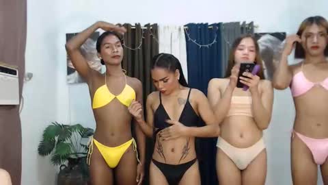 Snapshot of dadysgirl_21 chatting on January 15, 5:34 am dadysgirl_21 online show from January 15, 5:34 am