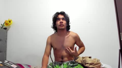 Snapshot of daemon_txuspunk chatting on January 21, 12:57 am DAEMON online show from January 21, 12:57 am