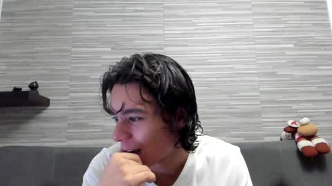 Snapshot of daemon_txuspunk chatting on January 23, 1:41 am DAEMON online show from January 23, 1:41 am