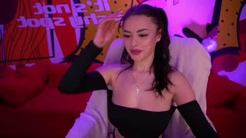 Snapshot of daenerys_daen chatting on December 12, 7:37 pm daenerys_daen online show from December 12, 7:37 pm