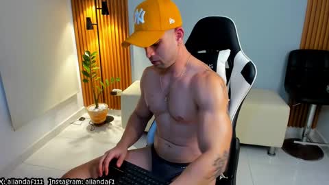 Snapshot of dafboy_ chatting on January 18, 2:14 am Allan Daf online show from January 18, 2:14 am