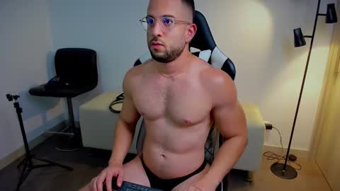 Snapshot of dafboy_ chatting on November 28, 4:37 am Allan Daf online show from November 28, 4:37 am