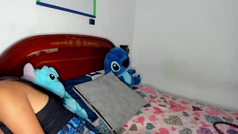 Snapshot of dafna_lorens_ chatting on January 21, 7:28 pm dafna lorens online show from January 21, 7:28 pm