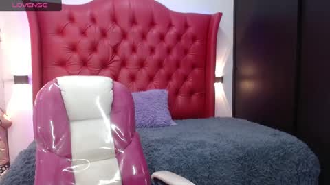 dafne online show from October 8, 7:22 pm