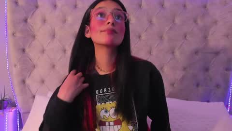 Snapshot of dafne_bss chatting on April 10, 6:18 am dafne_bss online show from April 10, 6:18 am