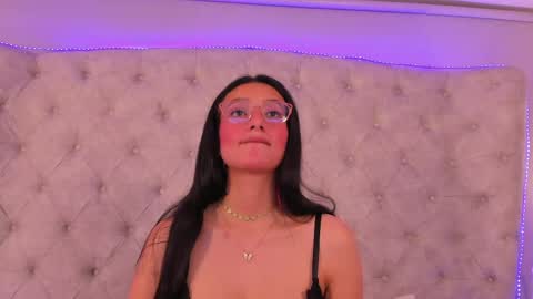 Snapshot of dafne_bss chatting on April 16, 5:08 am dafne_bss online show from April 16, 5:08 am