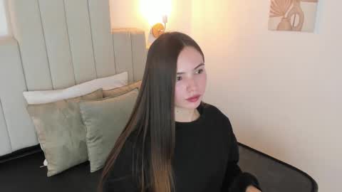 Snapshot of dafnevega chatting on September 19, 12:50 pm Dafne online show from September 19, 12:50 pm