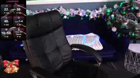 Snapshot of dafni_mon chatting on December 15, 6:39 am Dafni Mon online show from December 15, 6:39 am