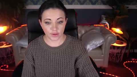 Snapshot of dafni_mon chatting on February 25, 6:34 am Dafni Mon online show from February 25, 6:34 am