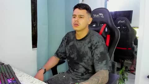 my name is Jhon and I live in colombia online show from October 19, 9:54 am