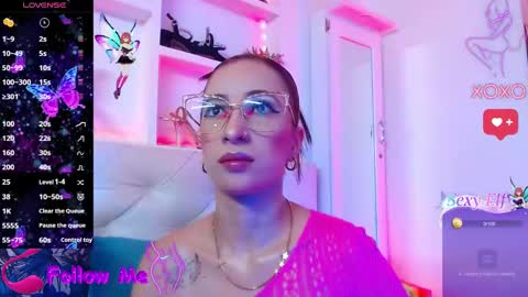 Snapshot of dagny_ chatting on January 12, 3:07 am Dagny  online show from January 12, 3:07 am