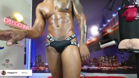 DiegoXXL online show from May 13, 2:25 pm
