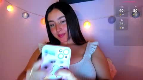 Snapshot of dahi_anne chatting on December 2, 2:09 am Call me D online show from December 2, 2:09 am