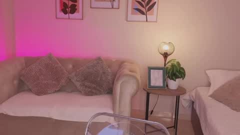 Snapshot of dahiana_walcott chatting on March 24, 8:14 pm Dahiann Walcott online show from March 24, 8:14 pm