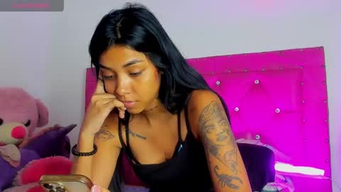 Snapshot of dahiangomezz chatting on May 12, 10:29 pm online show from May 12, 10:29 pm