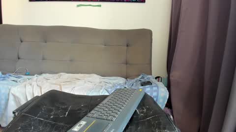 dahianna_27 online show from January 15, 8:58 pm