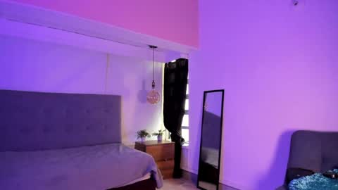 Snapshot of dahliacielo chatting on April 1, 12:39 pm Dahlia Cielo online show from April 1, 12:39 pm